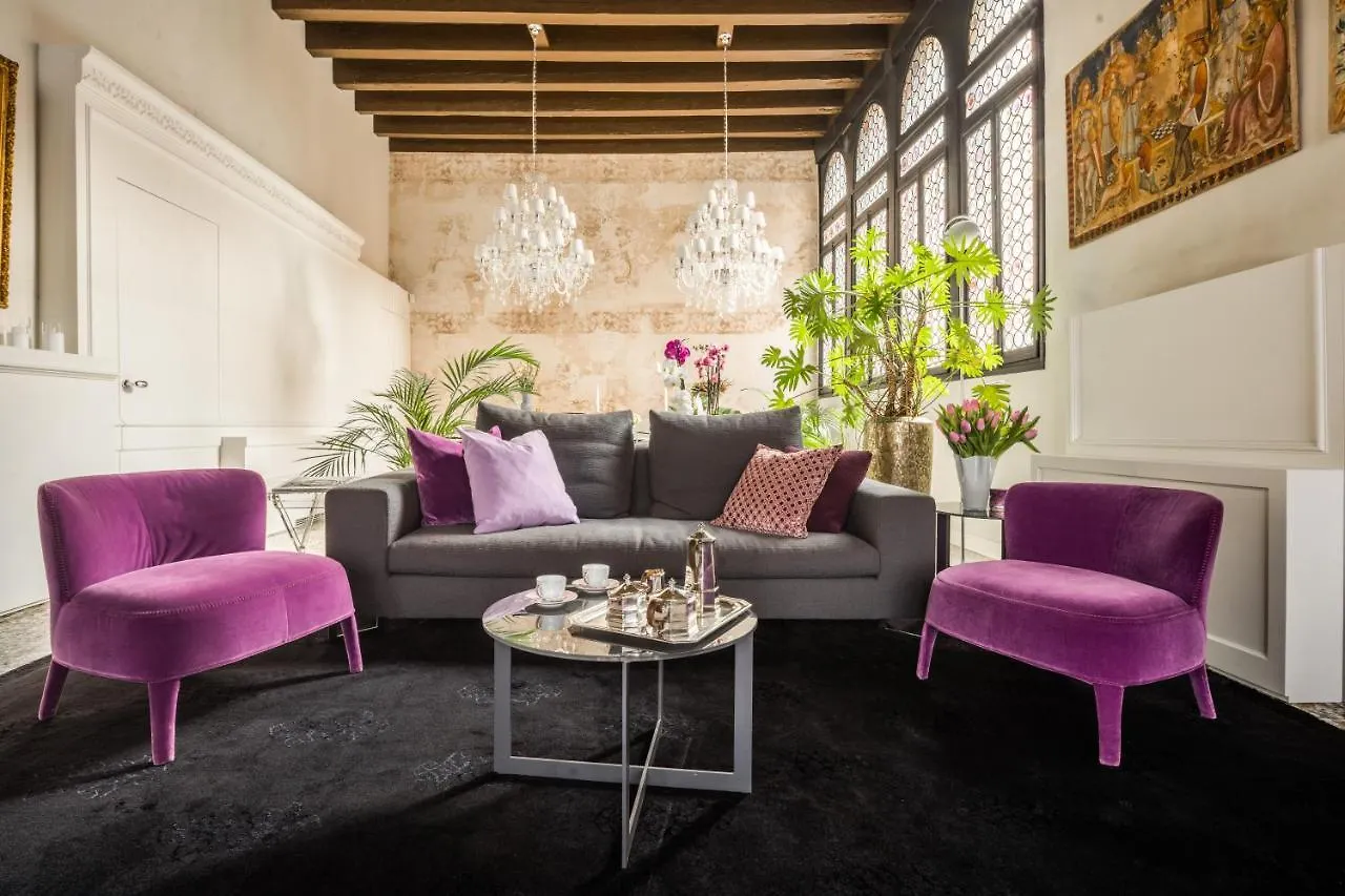 Palazzo Soranzo Noble Floor R&R Apartment Venice